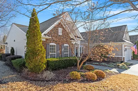 722 Arbor Brook Dr, Cary, NC 27519
