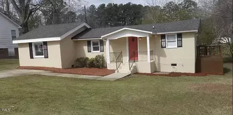 205 E Glenn St, Zebulon, NC 27597