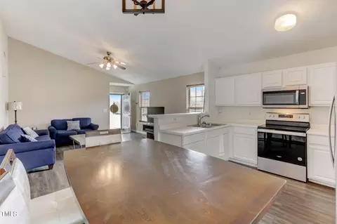 723 Quartz Dr, Durham, NC 27703 photo 7