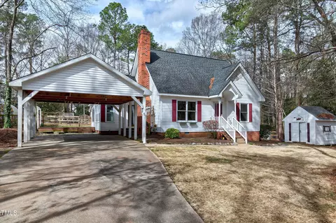 6704 Willow Chase Dr, Willow Spring, NC 27592 photo 1
