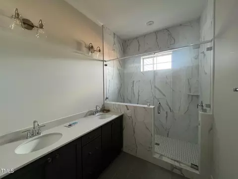 Bath - 802 Ambercrest Pl, Durham, NC 27705 photo 2 of 3