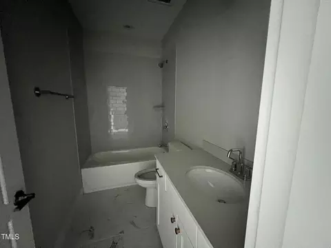Bath - 802 Ambercrest Pl, Durham, NC 27705 photo 3 of 3