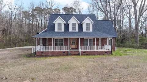 155 Dogwood Hill Ln, Fremont, NC 27830