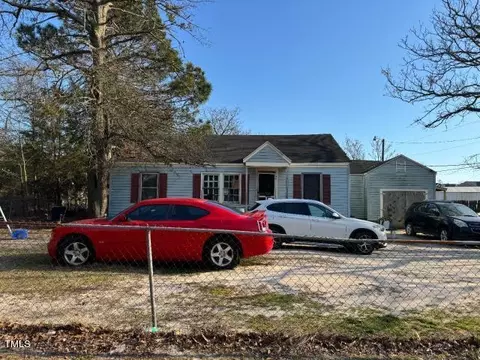 1228 Spring Ave, Spring Lake, NC 28390
