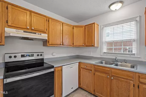 227 Evesham Ct, Wake Forest, NC 27587 photo 15