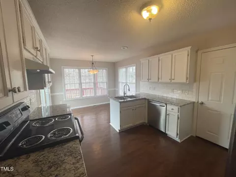 1008 Walnut Dr, Erwin, NC 28339 photo 27