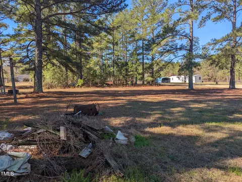 57 W Everett St, Spring Lake, NC 28390 photo 42