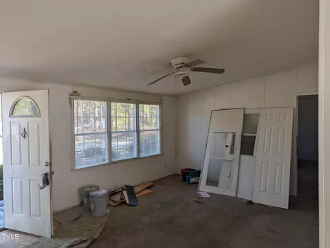 57 W Everett St, Spring Lake, NC 28390 photo 32