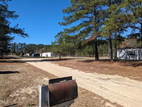 57 W Everett St, Spring Lake, NC 28390 photo 35