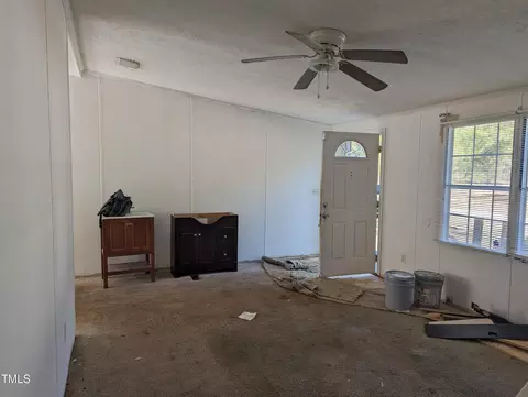 57 W Everett St, Spring Lake, NC 28390 photo 12
