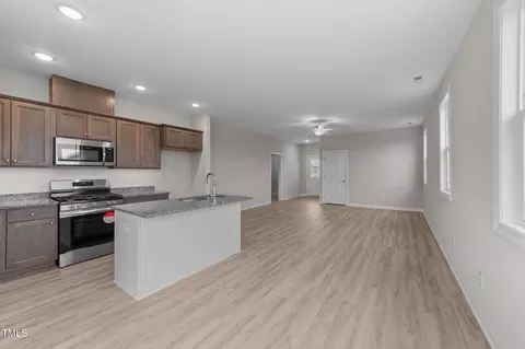 135 Brookhaven Dr, Spring Hope, NC 27882 photo 8