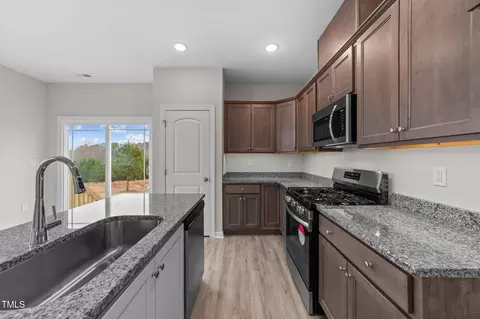 135 Brookhaven Dr, Spring Hope, NC 27882 photo 6