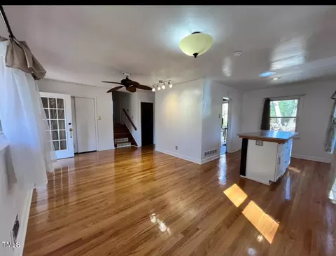809 Union St, Cary, NC 27511 photo 4
