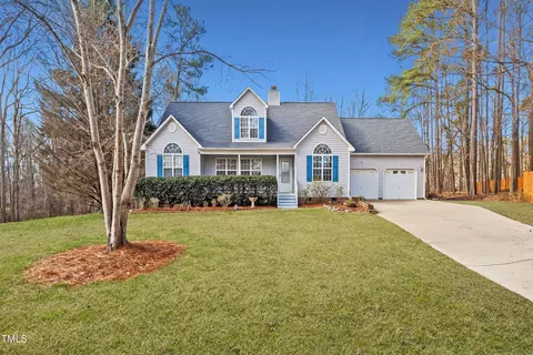 6316 Lost Acorn Way, Middle Creek, NC 27592