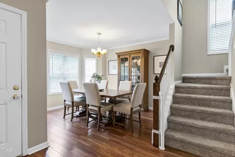 717 Midsummer Ln, Apex, NC 27502 photo 3