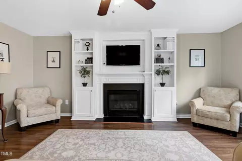 717 Midsummer Ln, Apex, NC 27502 photo 7