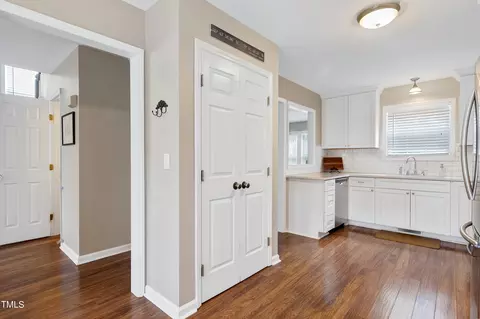 717 Midsummer Ln, Apex, NC 27502 photo 13