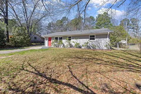 1508 Lantern Pl, Durham, NC 27707 photo 3