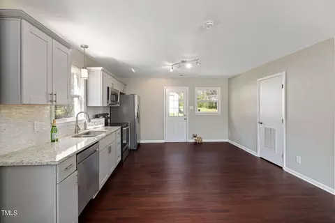 1508 Lantern Pl, Durham, NC 27707 photo 10