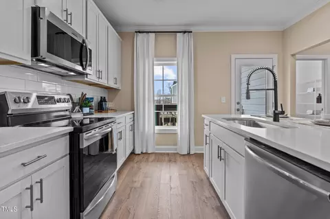 587 Forestville Rd, Wake Forest, NC 27587 photo 4