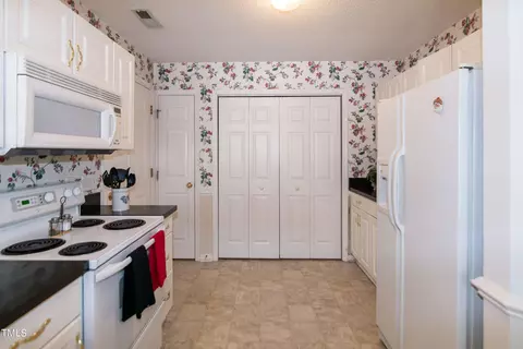 52 E Myrtle Dr UNIT A, Angier, NC 27501 photo 11