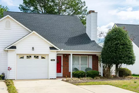 52 E Myrtle Dr UNIT A, Angier, NC 27501 photo 2