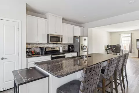312 Brier Summit Pl, Durham, NC 27703 photo 9