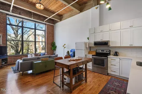 500 N Duke St #54-203, Durham, NC 27701