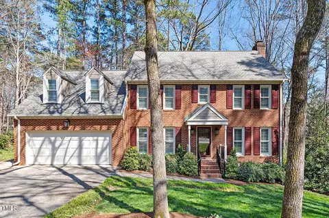 105 Lochside Dr, Cary, NC 27518