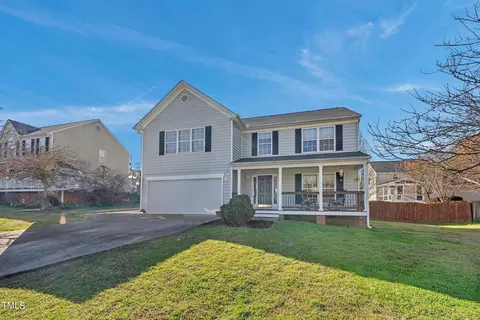 205 Grassy Valley Rd, Holly Springs, NC 27540