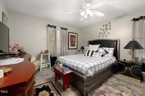 206 W Stevens St, Smithfield, NC 27577 photo 5