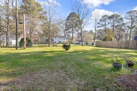 206 W Stevens St, Smithfield, NC 27577 photo 10