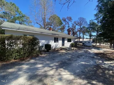 263 Youngs Rd, Vass, NC 28394 photo 6