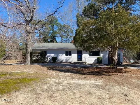 263 Youngs Rd, Vass, NC 28394 photo 3