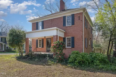 2601 Vineyard St, Durham, NC 27707