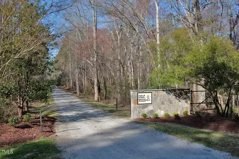 170 Great Wood Lane Ln, Youngsville, NC 27596