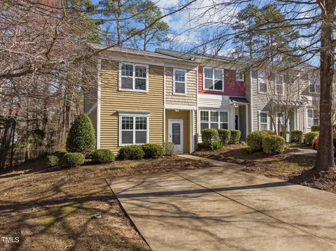 601 Elm Ave, Wake Forest, NC 27587