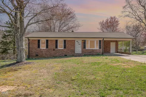 6537 Cedarberry Rd, Trinity, NC 27370