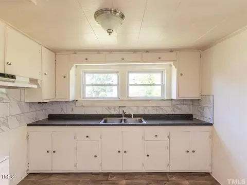1204 Drew St, Durham, NC 27701 photo 16