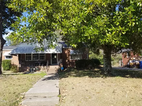 1214 Elizabeth Rd W, Wilson, NC 27893