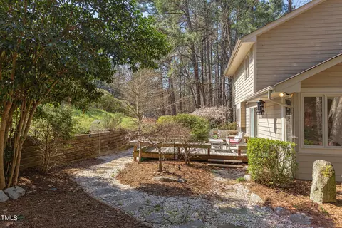 30 Sandstone Ridge Dr, Durham, NC 27713 photo 59
