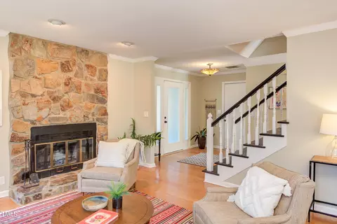 30 Sandstone Ridge Dr, Durham, NC 27713 photo 9