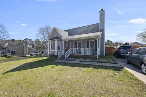 1109 Southern Oaks Dr, Raleigh, NC 27603