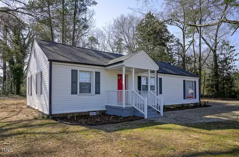 2893 Nc 210, Smithfield, NC 27577