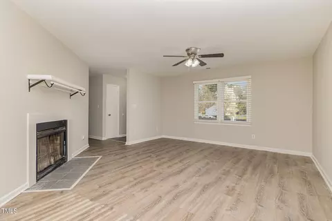 700 Whitby Ct, Durham, NC 27703 photo 8