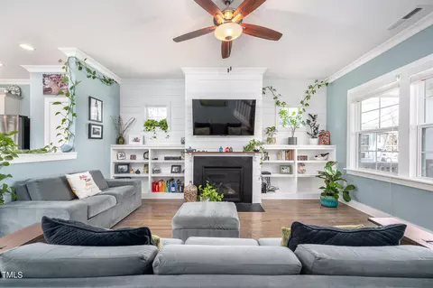 2717 Edmund St, Durham, NC 27705