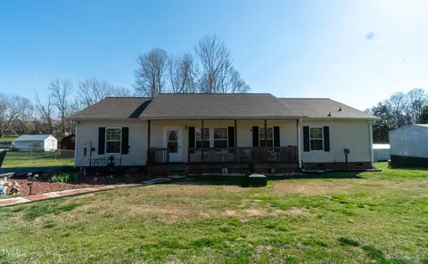 3555 Meadowdale Ln, Trinity, NC 27370 photo 2