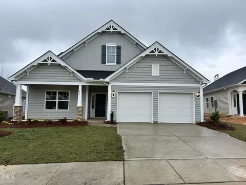476 N Maple Walk Dr #128, Garner, NC 27529