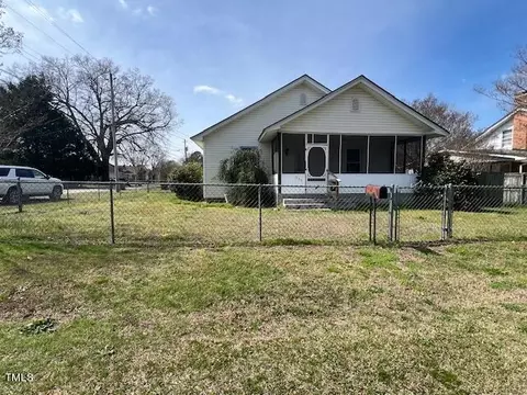 Exterior - 306 S 17th St, Erwin, NC 28339 photo 2 of 4