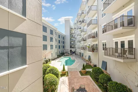 222 Glenwood Ave #202, Raleigh, NC 27603